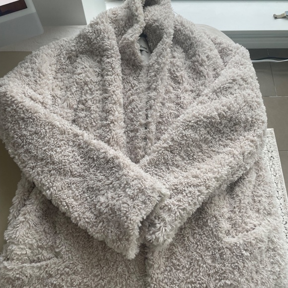 Aritzia Wilfred Free Grete Sherpa Coat Small - Picture 2 of 3